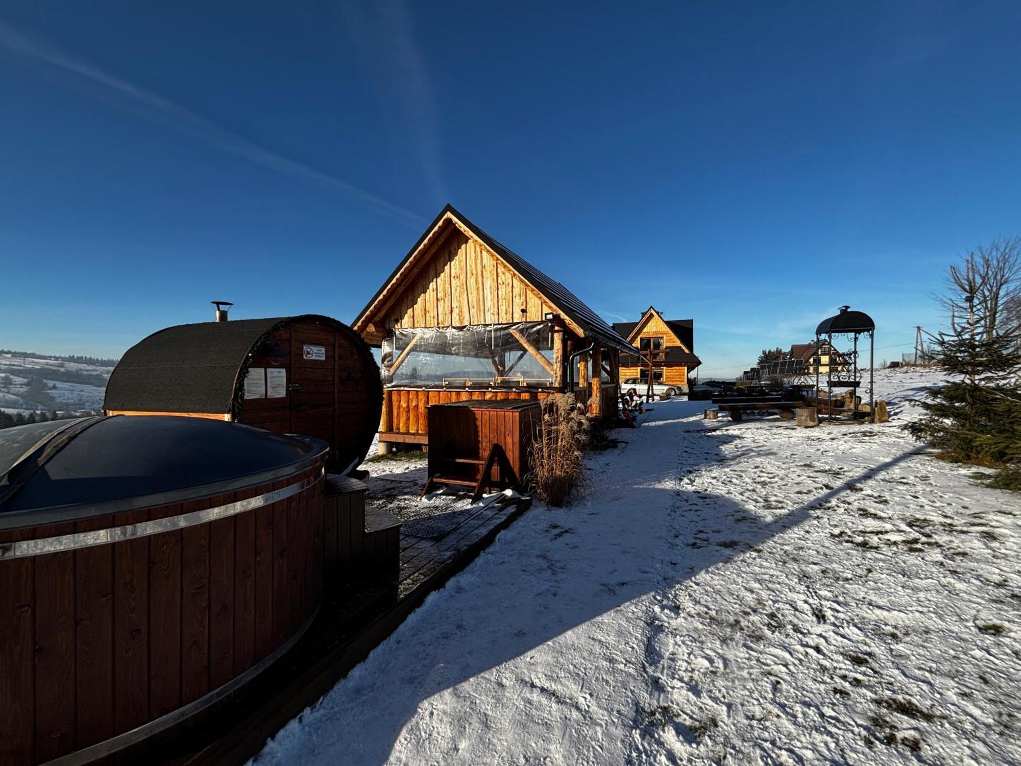Witowianskie Domki Z Kominkiem, Jacuzzi I Sauna Dzianisz Εξωτερικό φωτογραφία