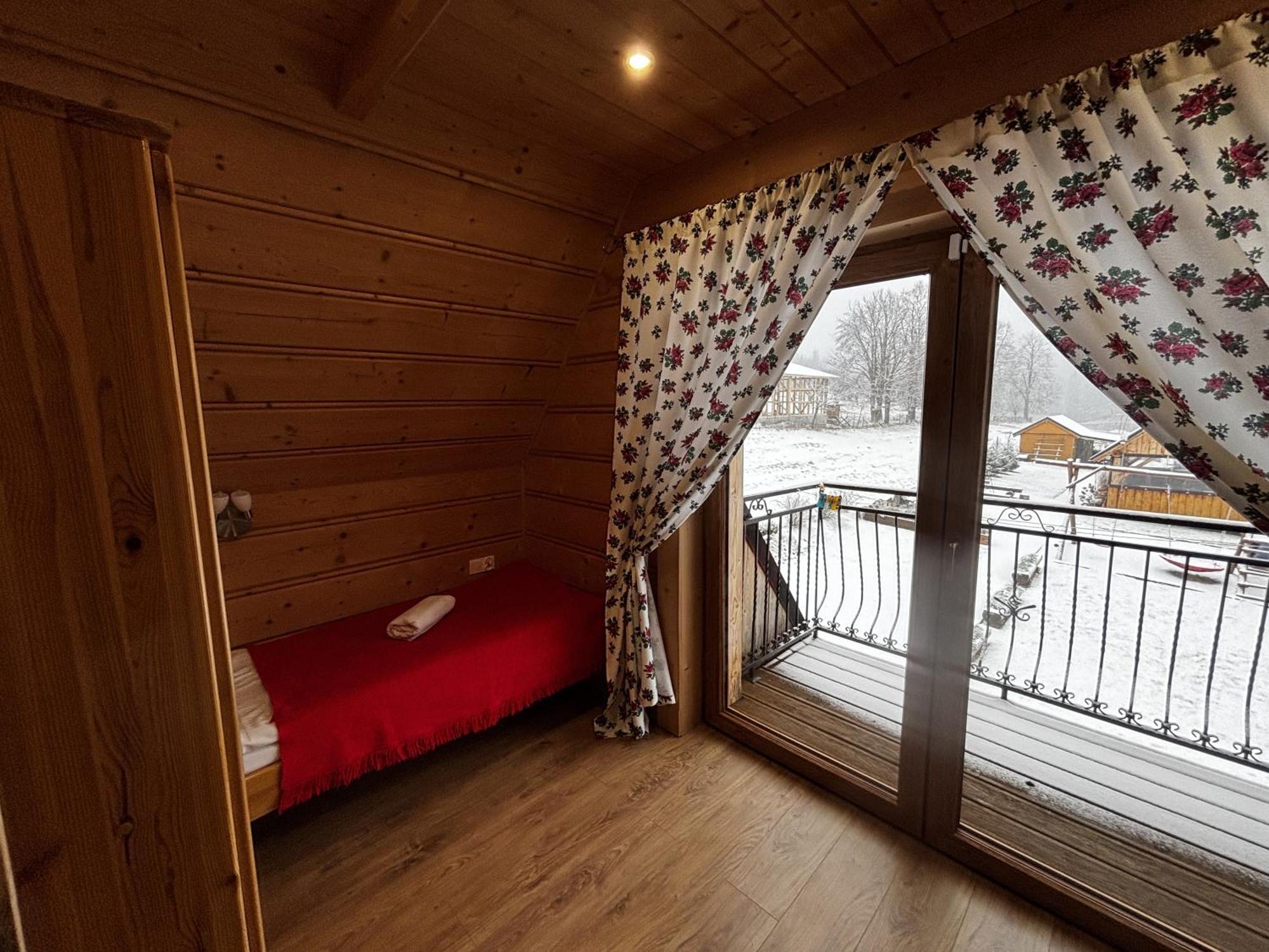 Witowianskie Domki Z Kominkiem, Jacuzzi I Sauna Dzianisz Εξωτερικό φωτογραφία