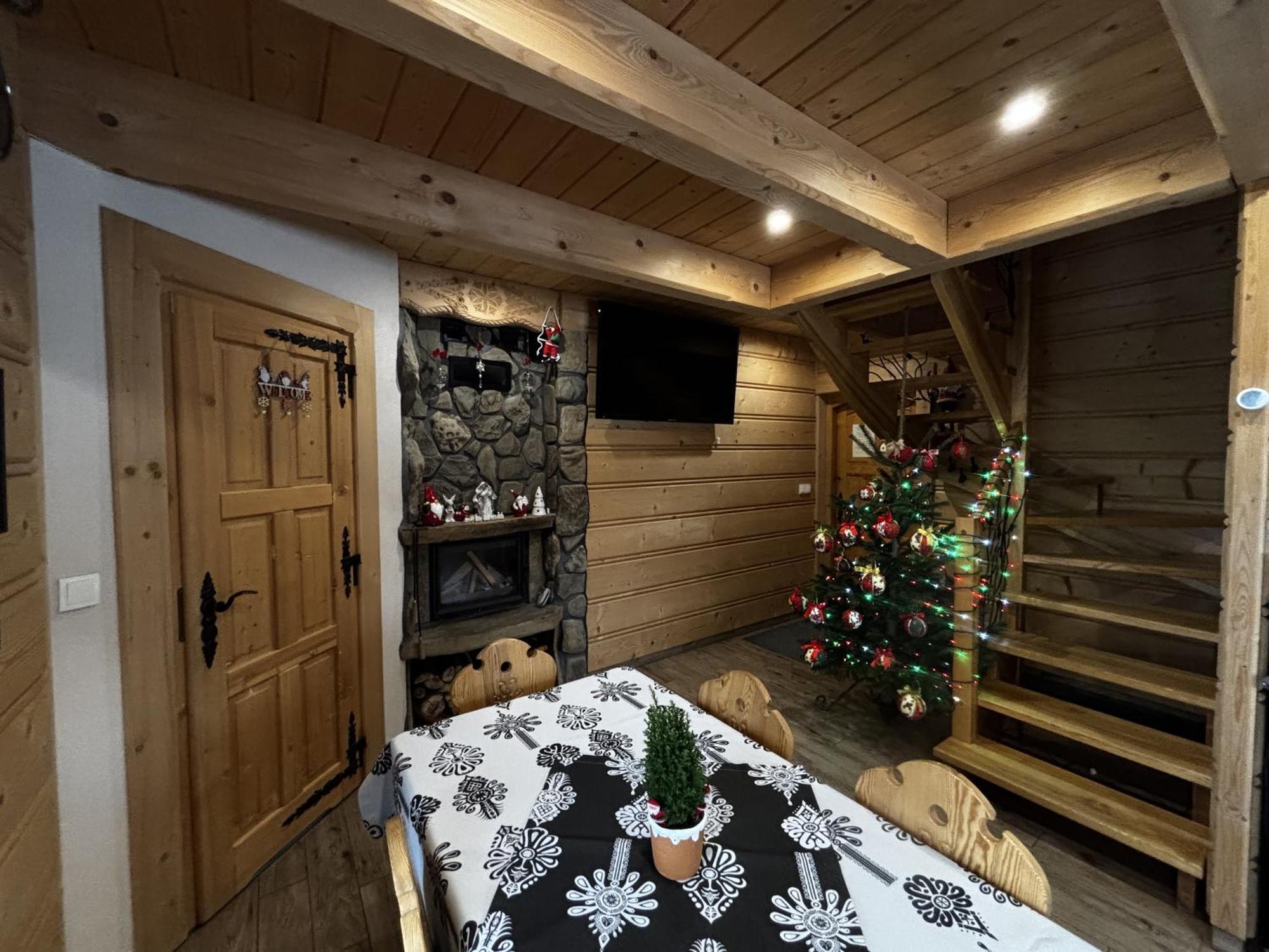 Witowianskie Domki Z Kominkiem, Jacuzzi I Sauna Dzianisz Εξωτερικό φωτογραφία